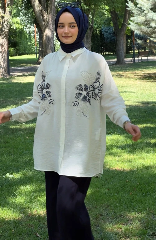 Serra Gömlek Serra Gömlek