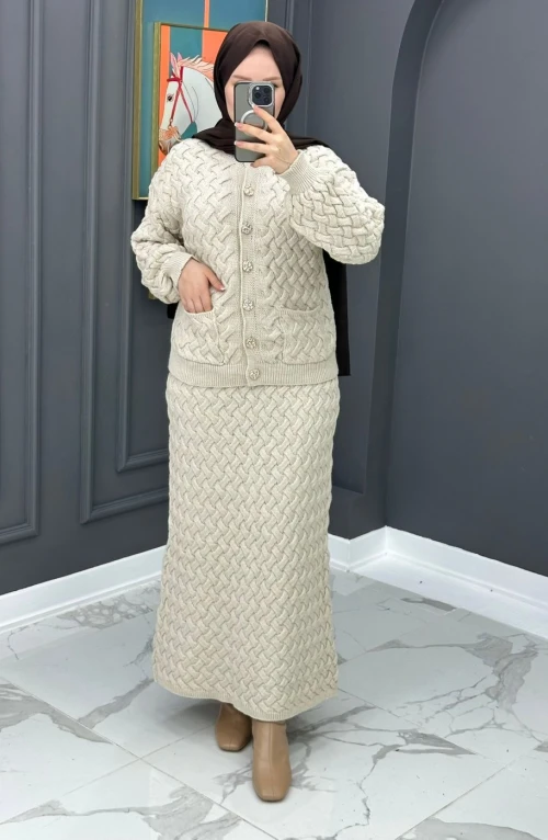 Elsa Triko Etekli Takım - Bej Elsa Triko Etekli Takım - Bej