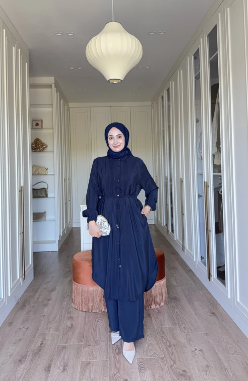 Özlem Uzun Takım - Laci Özlem Uzun Takım - Laci