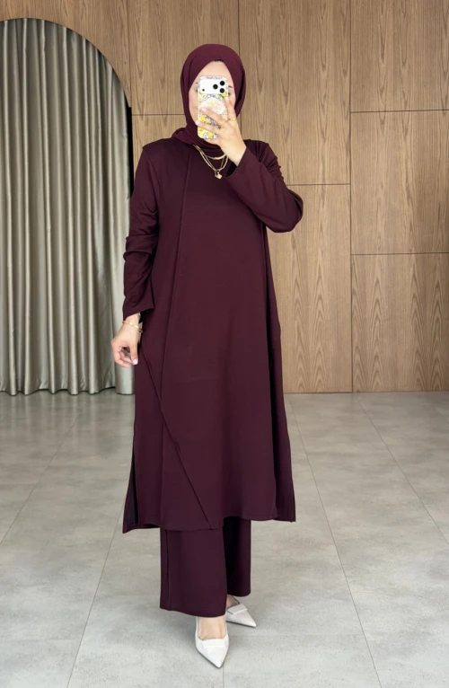 Ezgi Uzun Oysho Takım - bordo Ezgi Uzun Oysho Takım - bordo