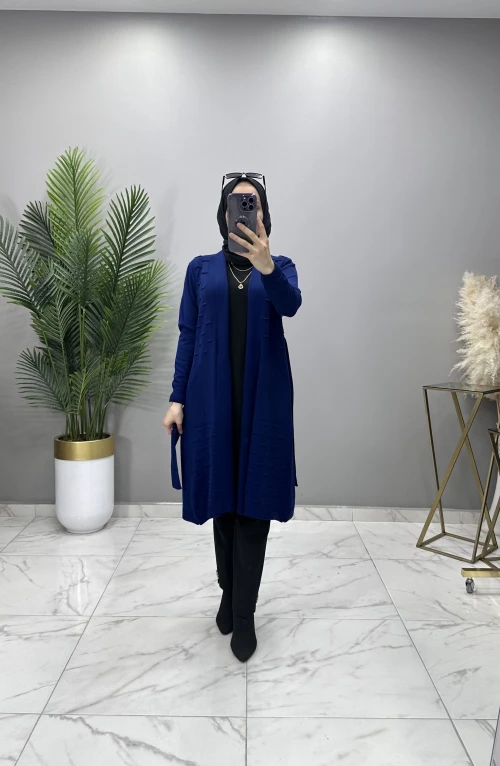 Nazlı Hırka Saks Mavi