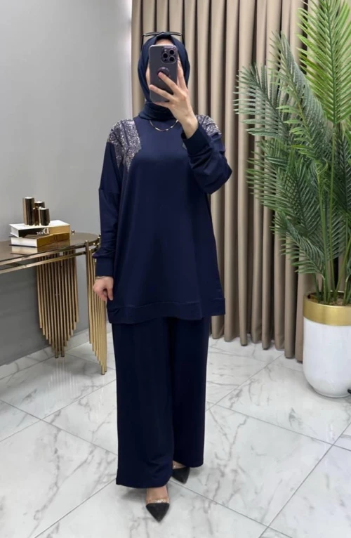 Gizem Taşlı Takım Lacivert
