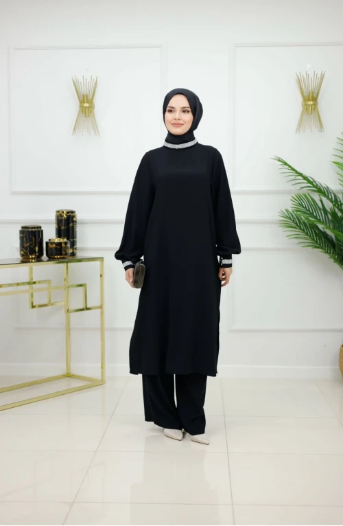 EBRU TAKIM-SİYAH