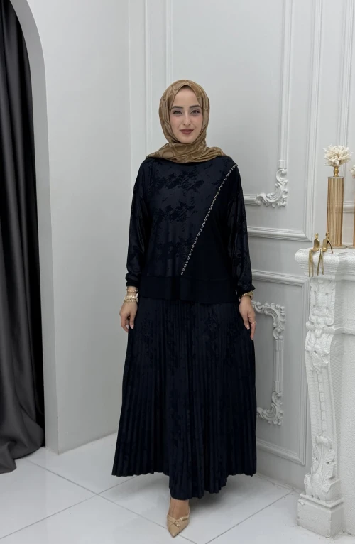 Suzan Takım Lacivert