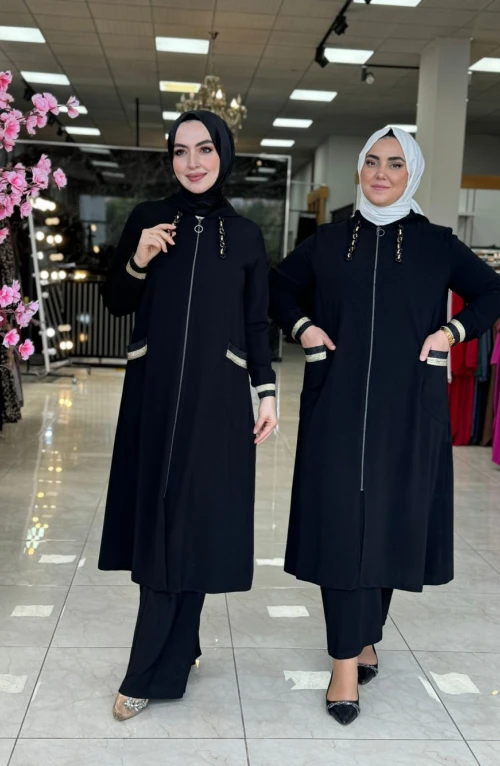 Hüda Kap Siyah