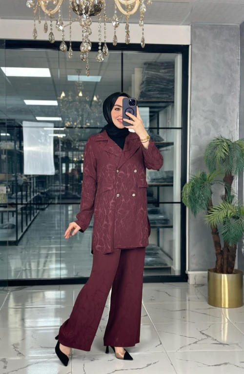 Sedef Takım-Vişne