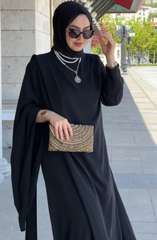 Maria Elbise-Siyah