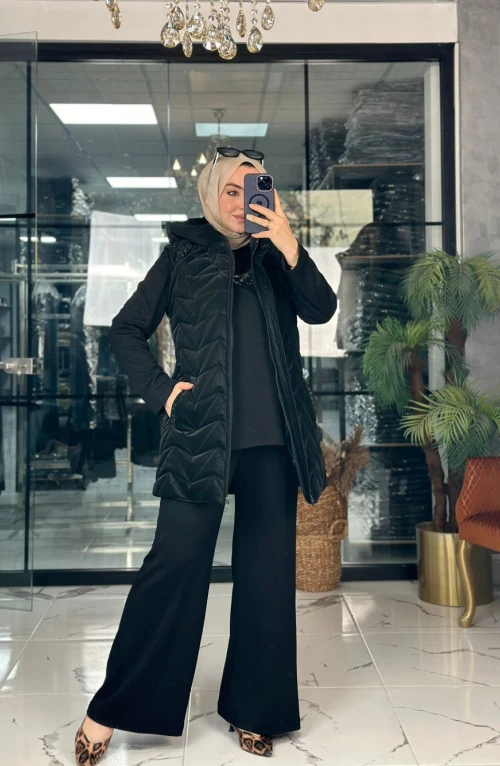 Taşlı Spor Takım Siyah Taşlı Spor Takım Siyah