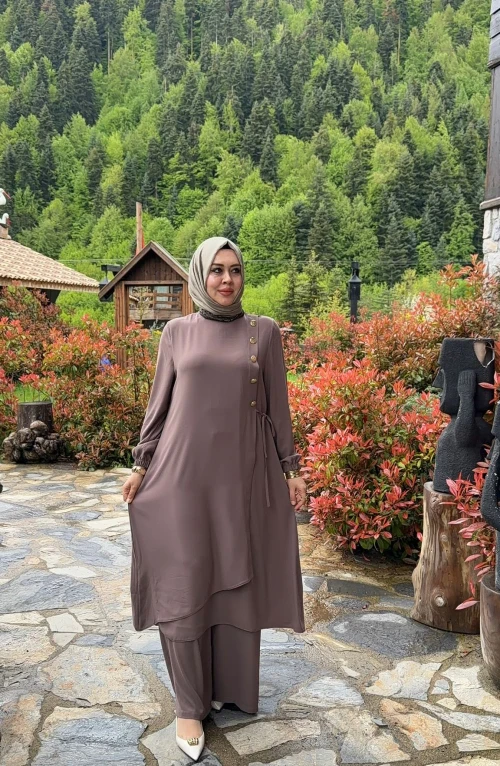 Ukde Takım Vizon Ön siparişe açılmıştır 19 HAZIRAN 2026 çıkışı yapılabilir Ukde Takım Vizon Ön siparişe açılmıştır 19 HAZIRAN 2026 çıkışı yapılabilir