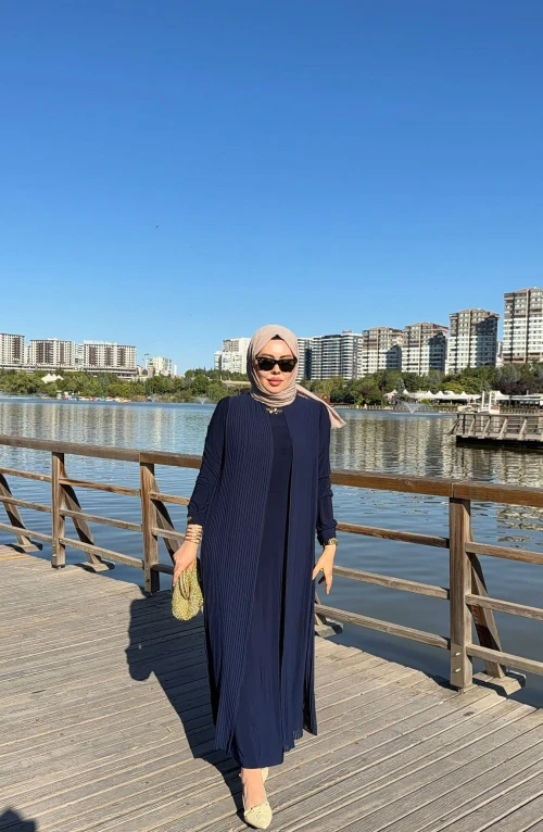 Gülşen Elbise Lacivert Gülşen Elbise Lacivert